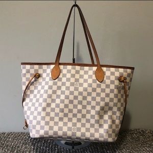 Louis Vuitton Neverfull MM